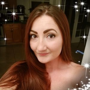 Meet your Posher, Desiree